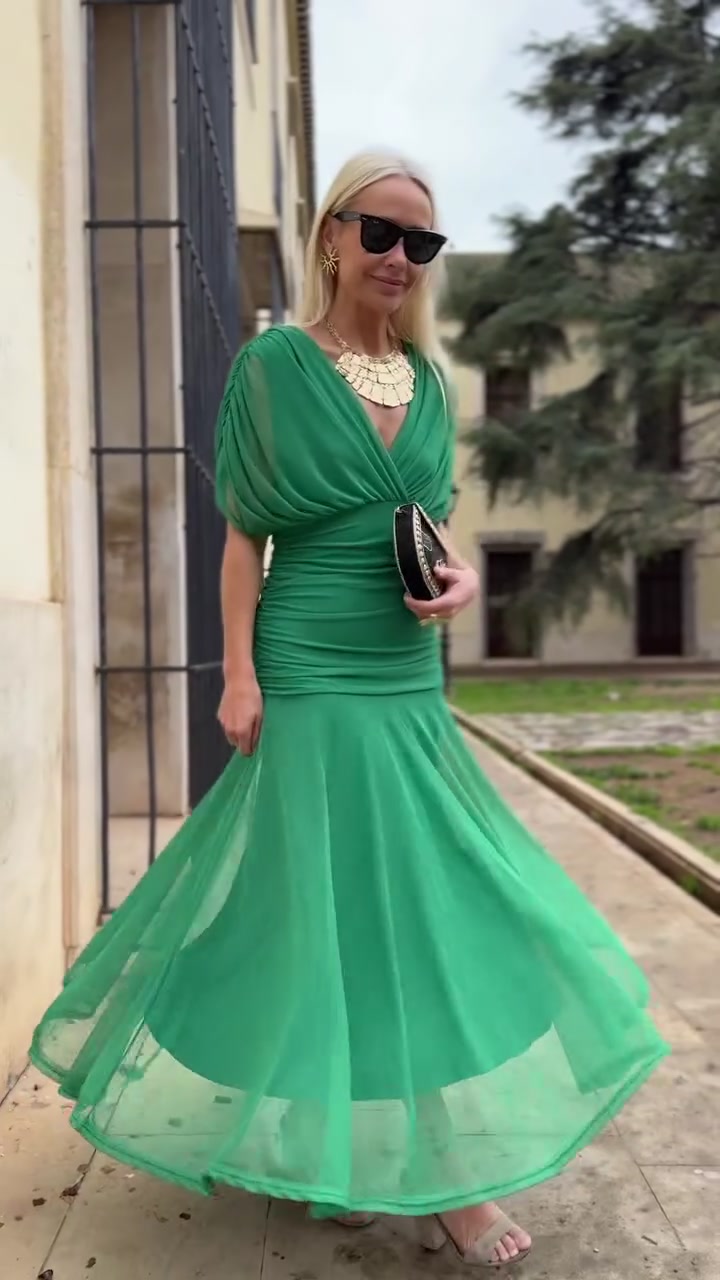 Sienna | Elegant Green Dress