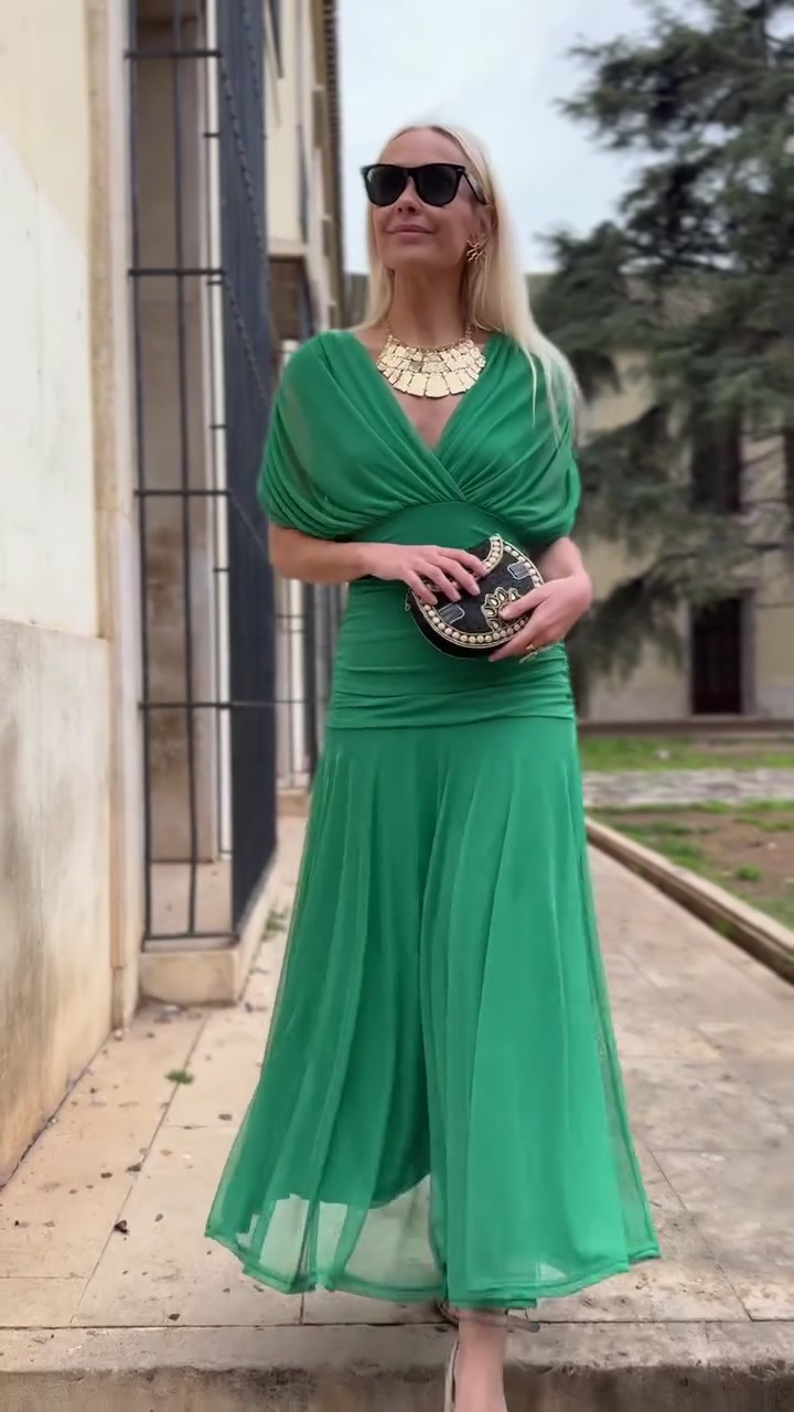Sienna | Elegant Green Dress