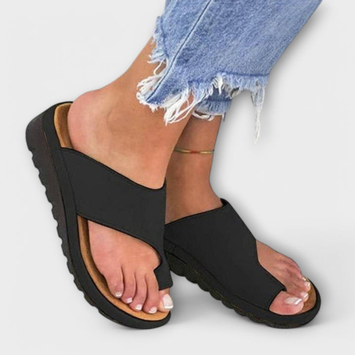 Maina — Comfortable Orthopedic Sandals