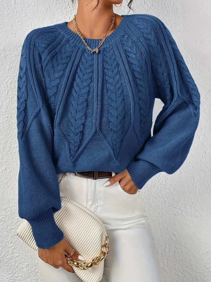 Comfortable Cable Knit Sweater for Women with Round Neck Balloon Sleeve Cropped Oversized Style