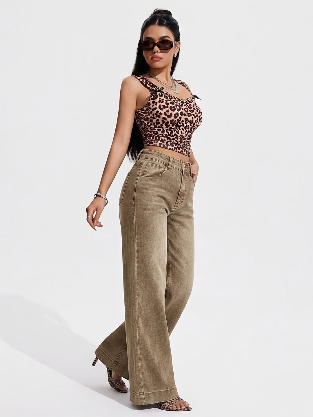 Effortless Brown Wash Flare Jeans for Women with High Waist Button Front Pocket Detail Relaxed Style