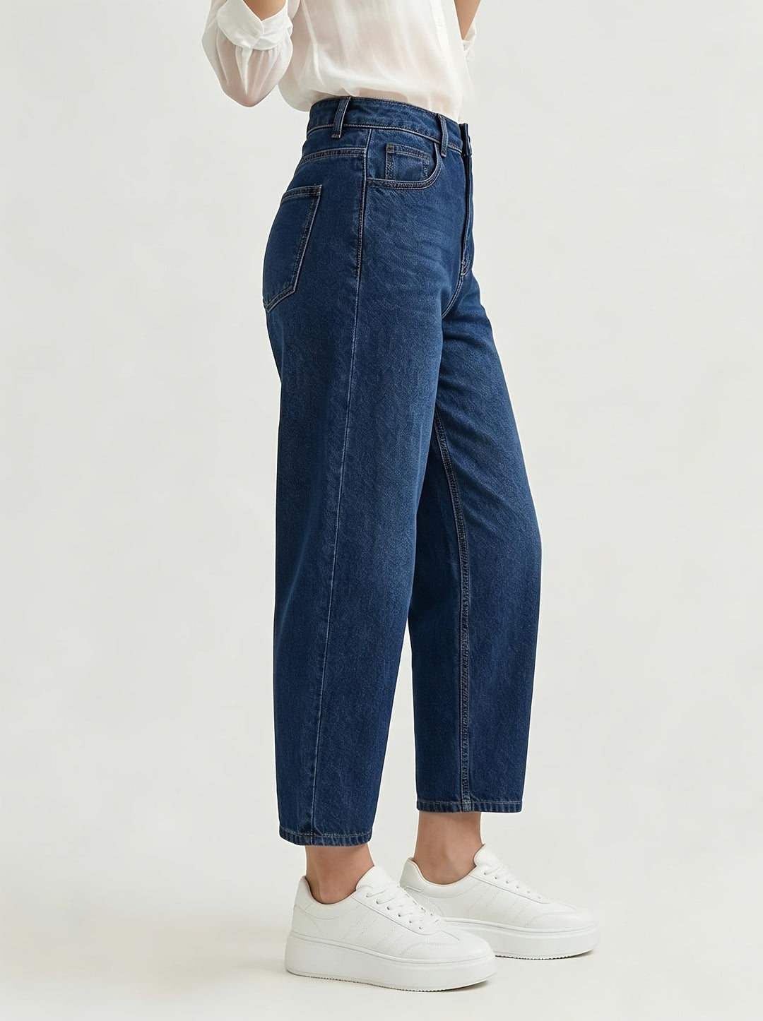 Effortless Deep Blue Denim Mom Jeans for Women with High Waist Tapered Cropped Relaxed Style