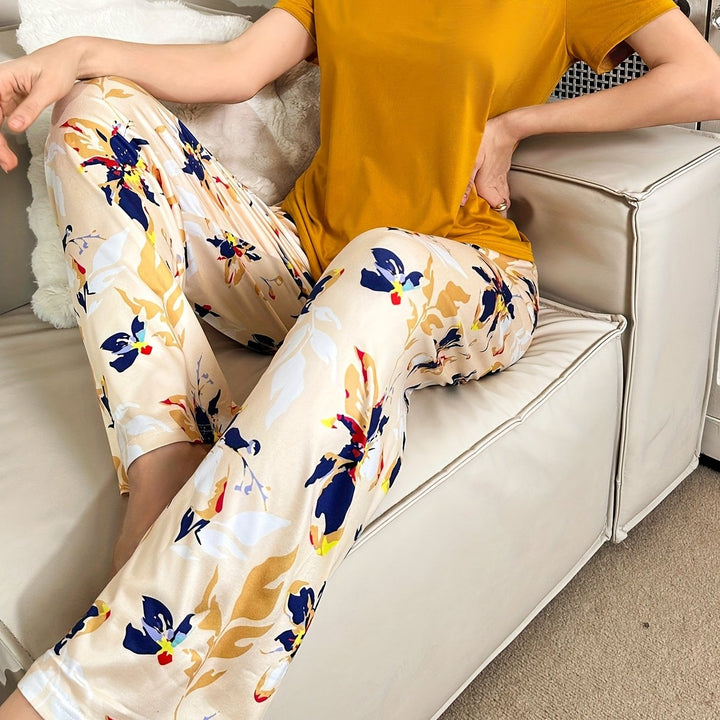 Comfortable Mustard Pajamas for Women with Floral Print Short Sleeve Two Piece