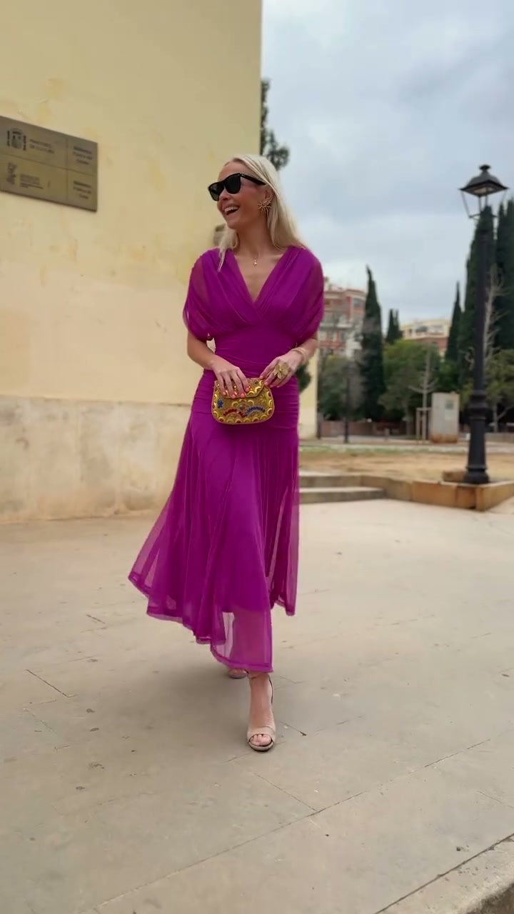 Fiona | Elegant Fuchsia Dress