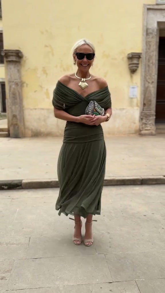 Jade | Elegant Green Dress