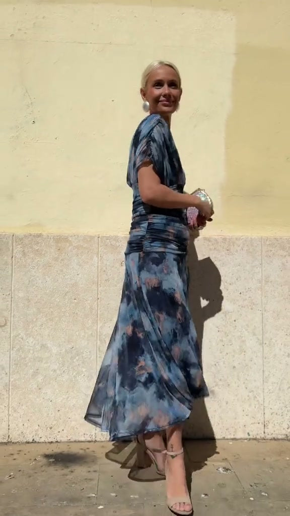 Luna | Elegant Blue Dress