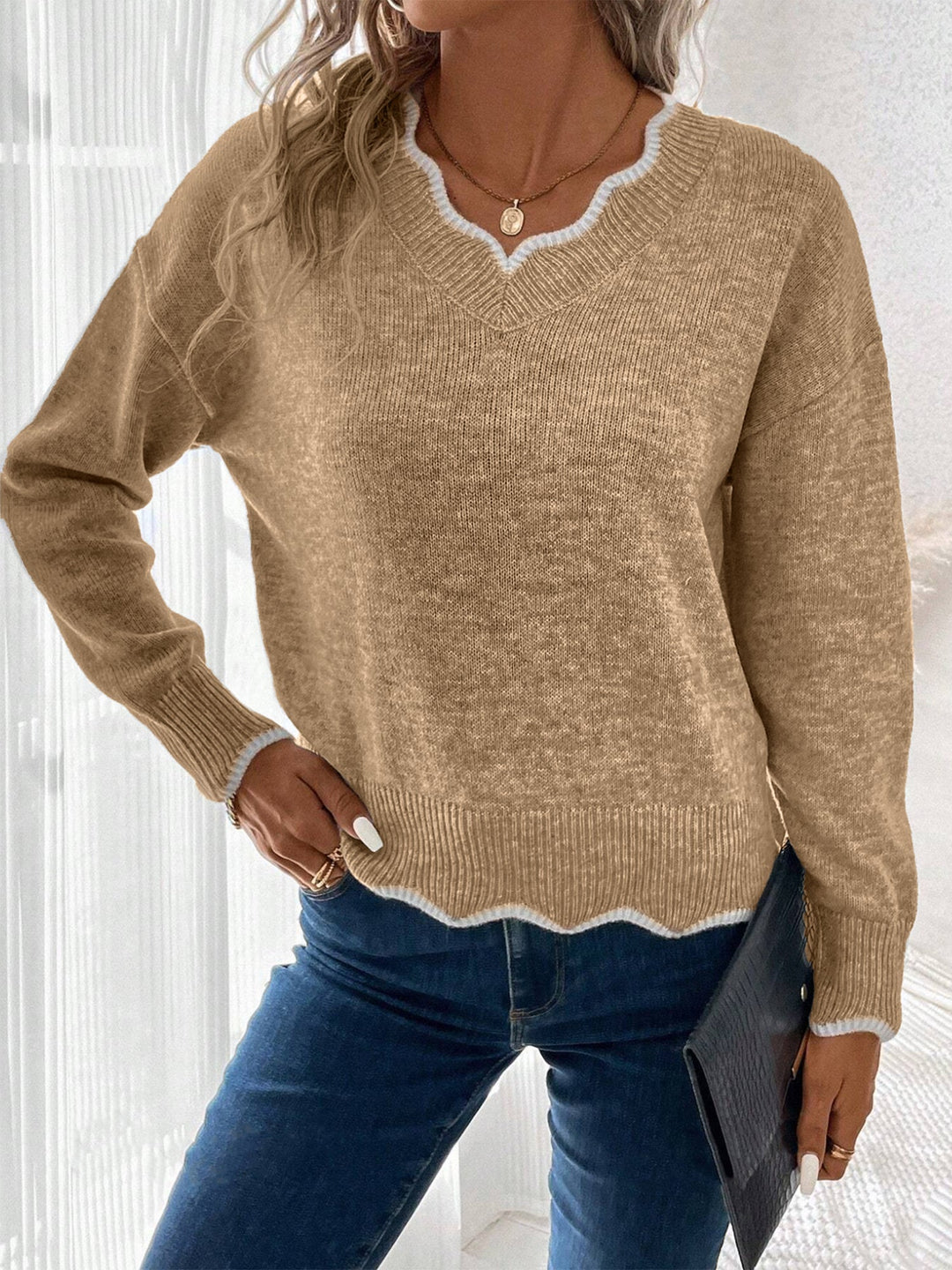 Effortless Sweatshirt for Women with Notch V Neck Long Sleeve Knit Style