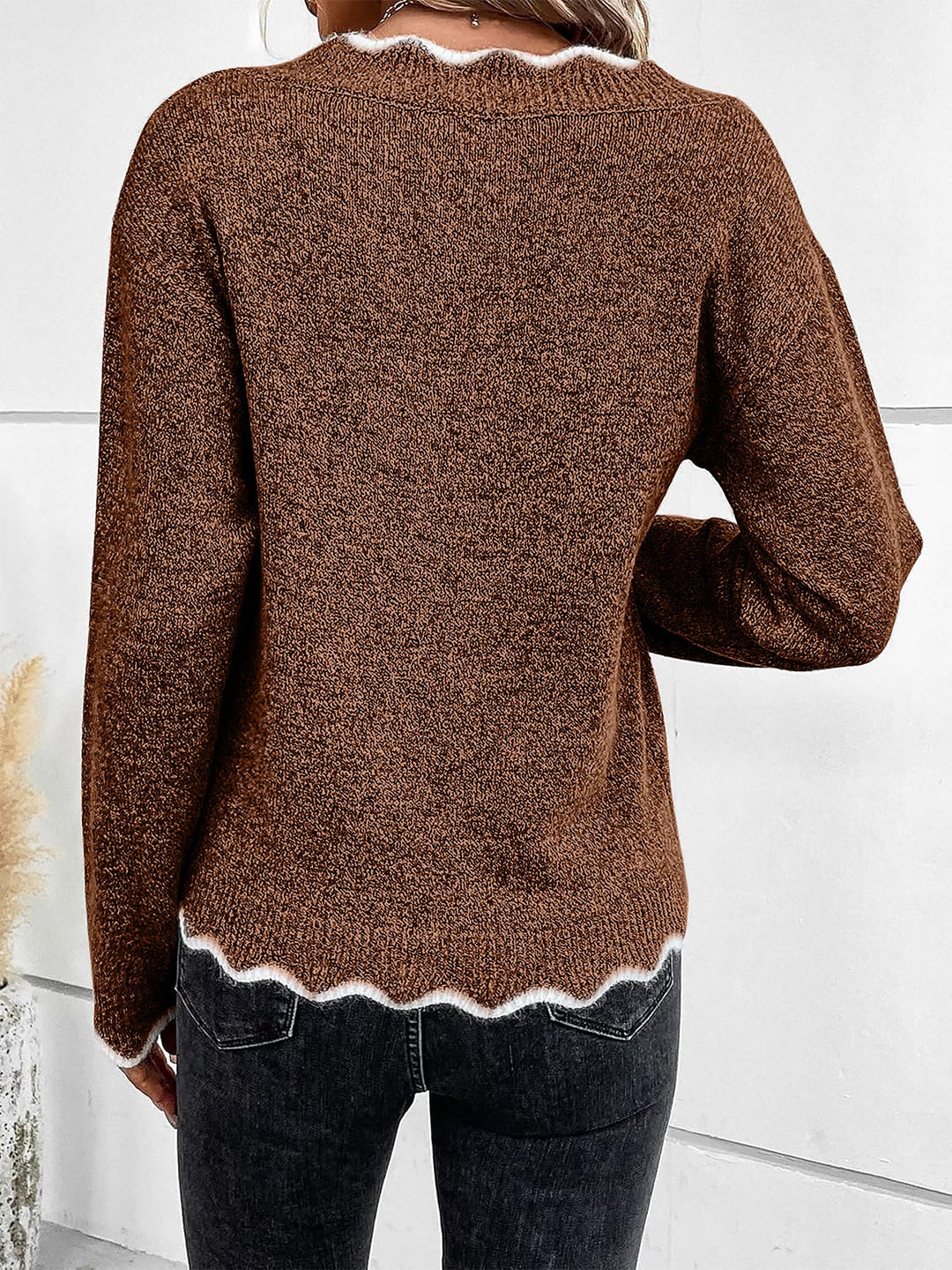 Effortless Sweatshirt for Women with Notch V Neck Long Sleeve Knit Style