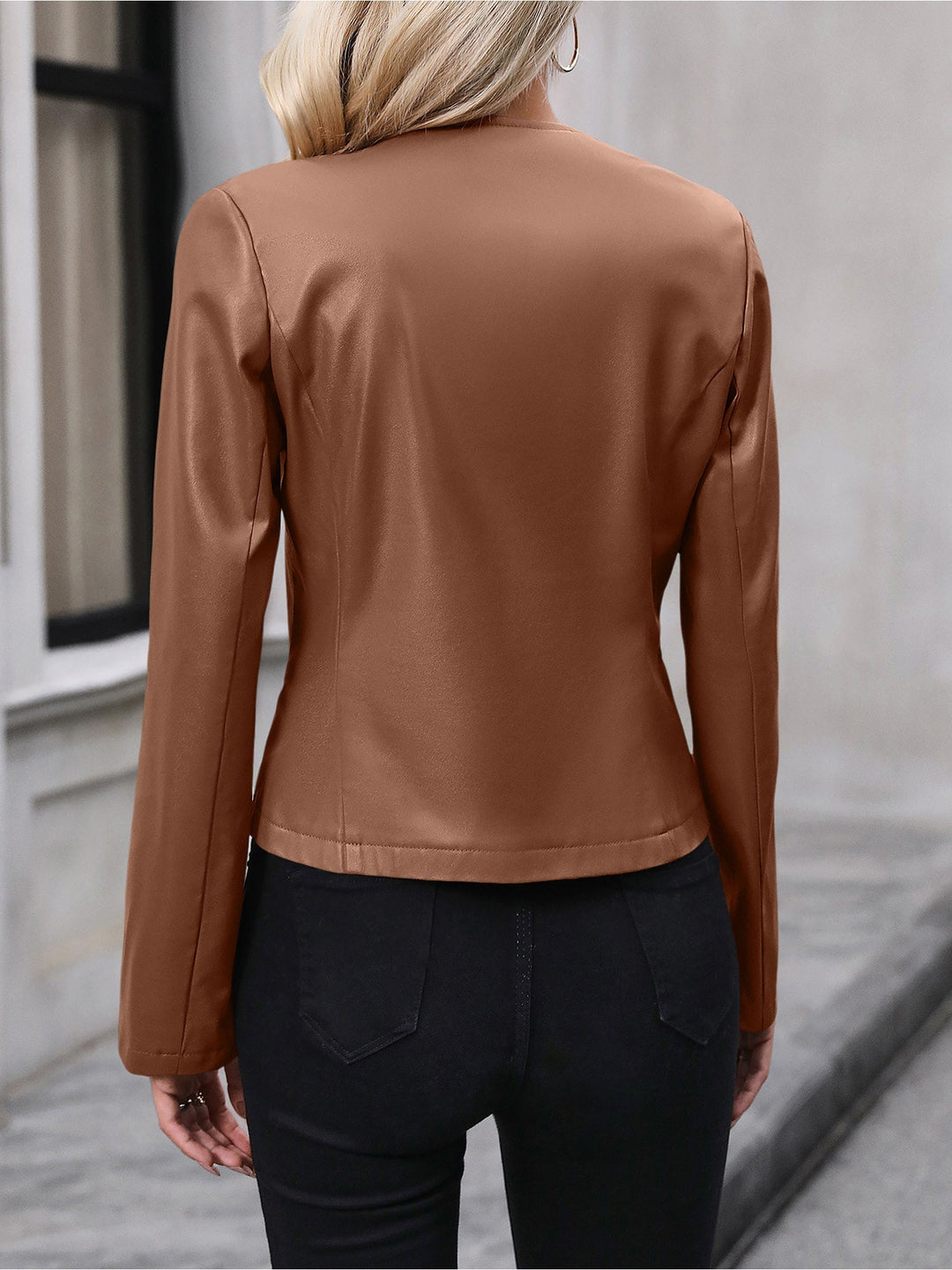 Effortless Leather Jacket for Women with Zip Front Cropped Moto Style